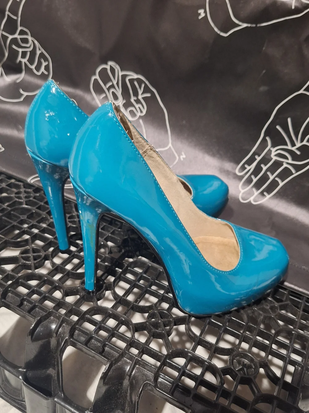Women’s Teal Patent High Heel Pumps